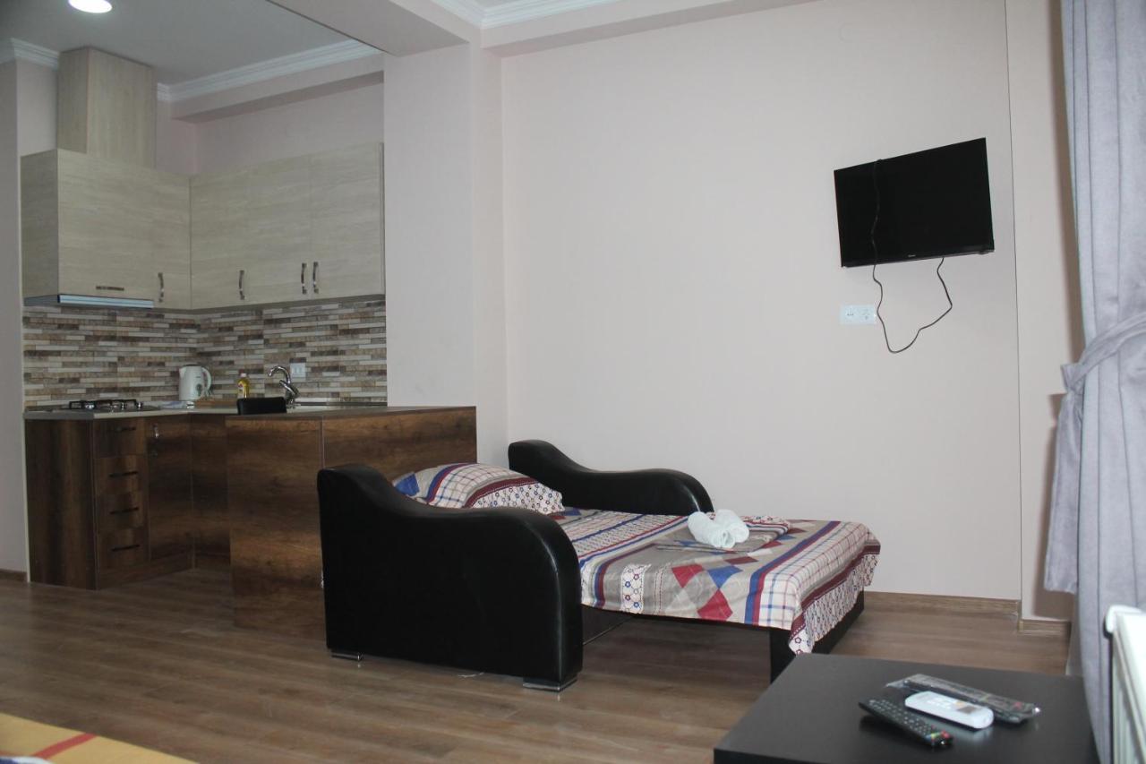 Lali'S Apartment Tbilisi Buitenkant foto