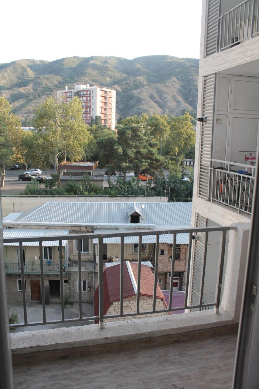 Lali'S Apartment Tbilisi Buitenkant foto